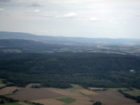 DSC 0204  Blick zum Litermont von Osten, rechts Maldix, darber Aussichtskreuz